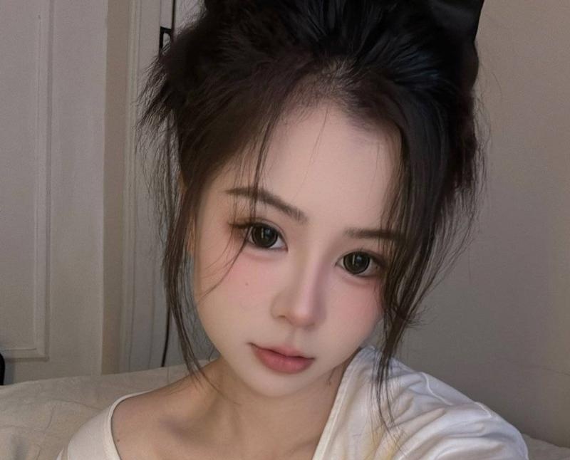 天河出击制服反差妹