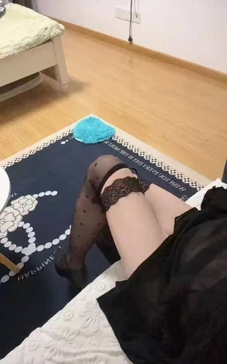 E奶露露