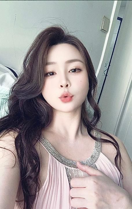 二刷相城肥臀大妮