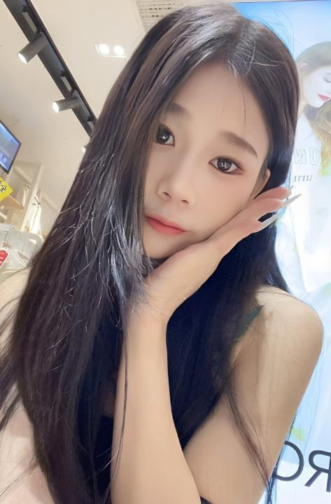 嫩妹儿小佩
