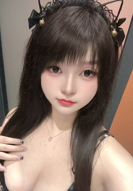 坂田苗条身姿闹闹