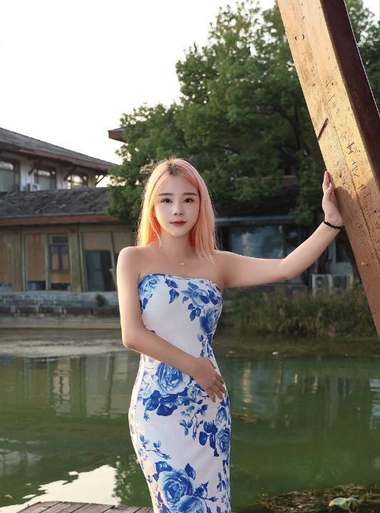 江宁服务好颜值妹子
