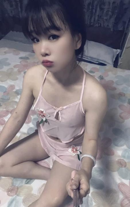 昆山小雅老师性感苗条