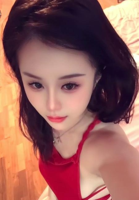 南开丰满巨臀钰钰