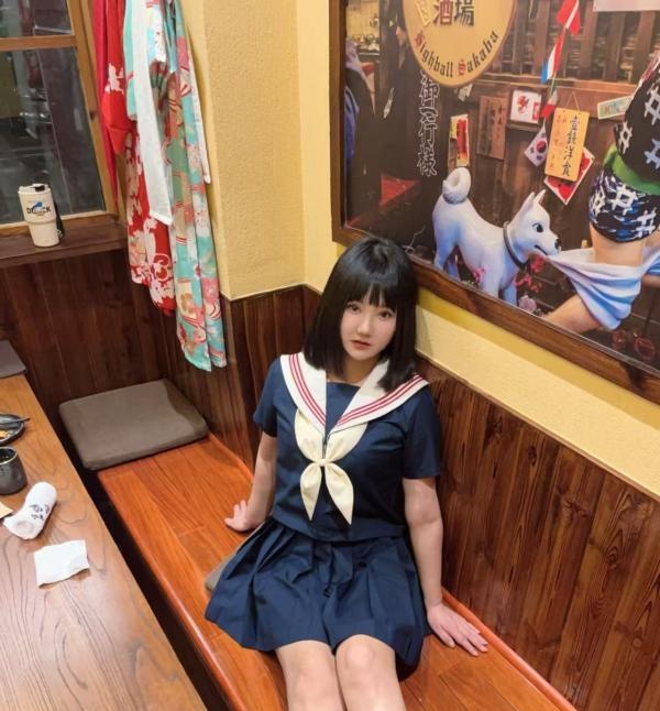 朝阳性感丰满妹子