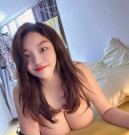 长宁大胸轻熟女