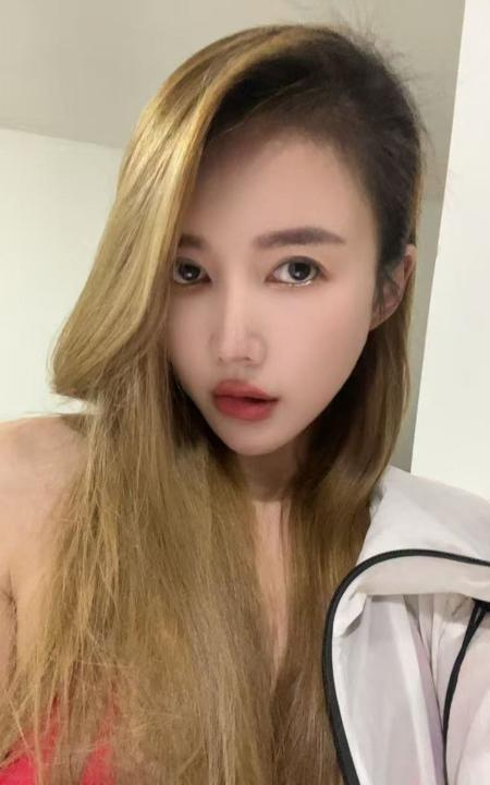 拱北大长腿猫小柒