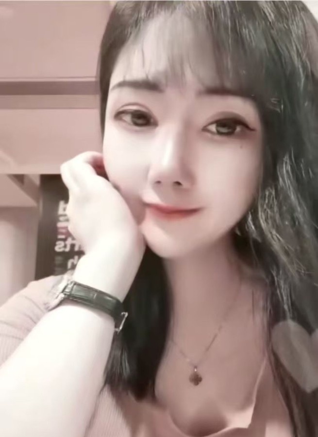 宝安极品美女希恩