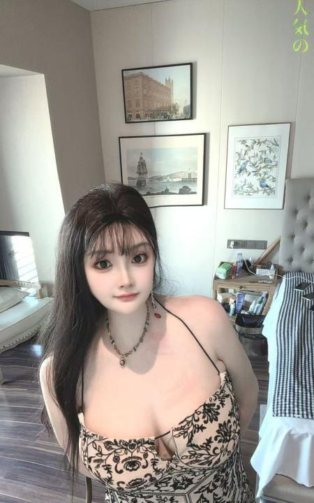 南开微胖胸大女
