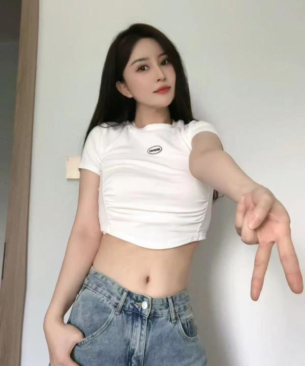 完美模特洛伊