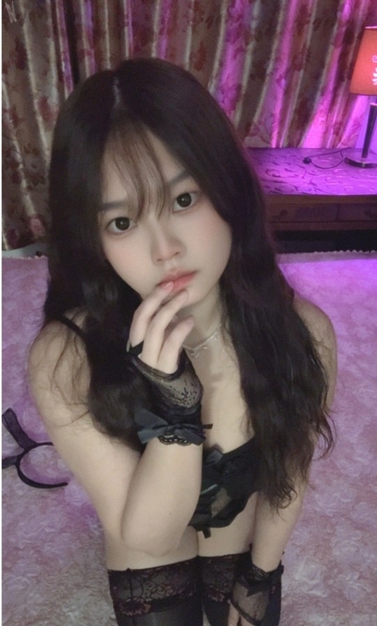 兼职可爱小妹水床秧秧
