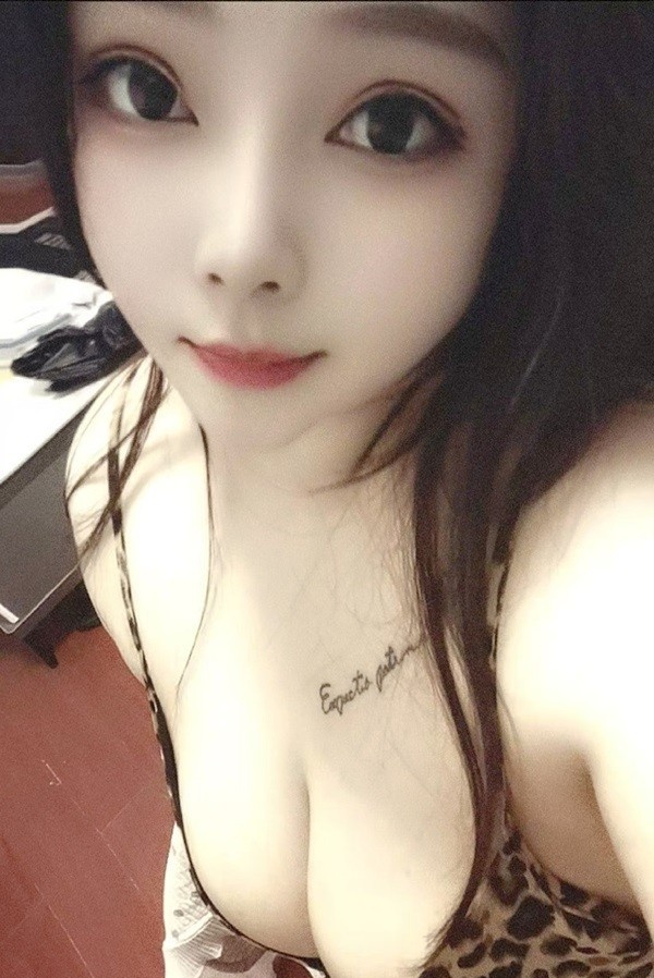 管城大波肥臀妹子