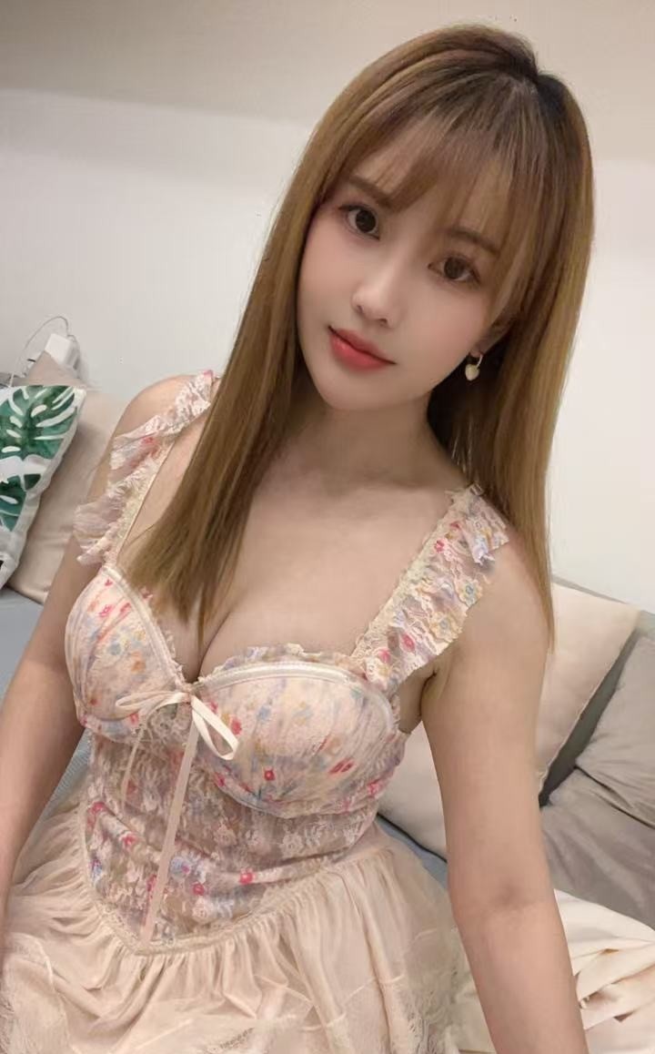 贴心服务诗诗