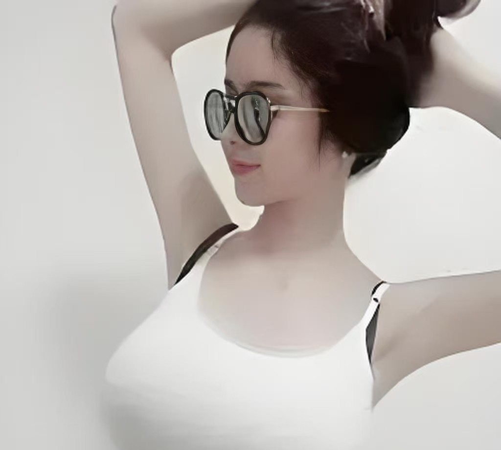 性感欣儿抓龙筋
