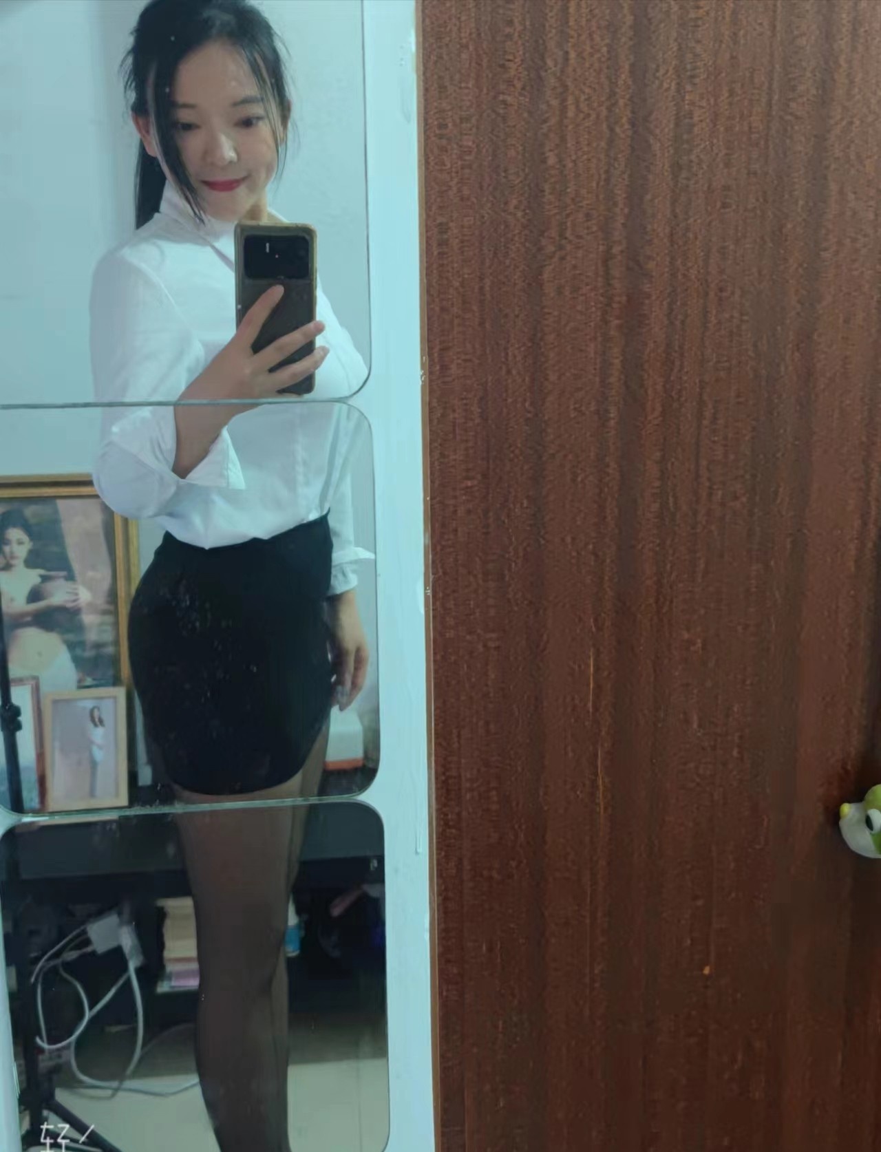 瑜伽老师叶子