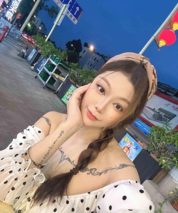 三亚大胸朵朵