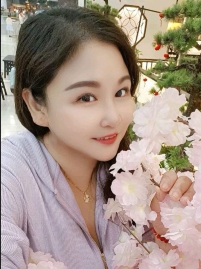 再刷巨乳骚货