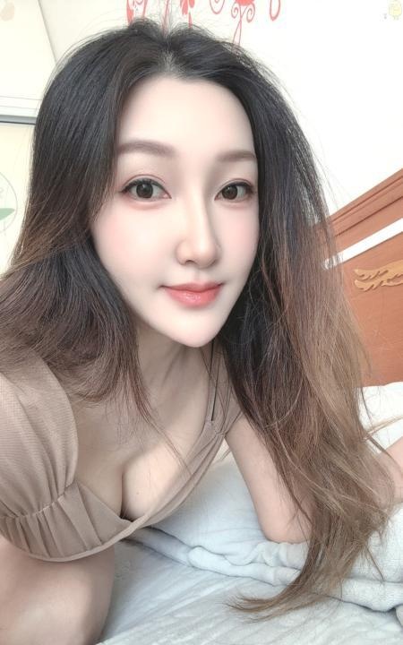 瑶海长腿御姐娇娇