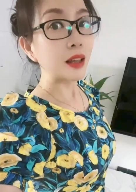 风骚良家少妇