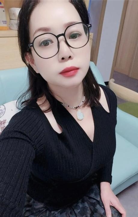 风骚良家少妇