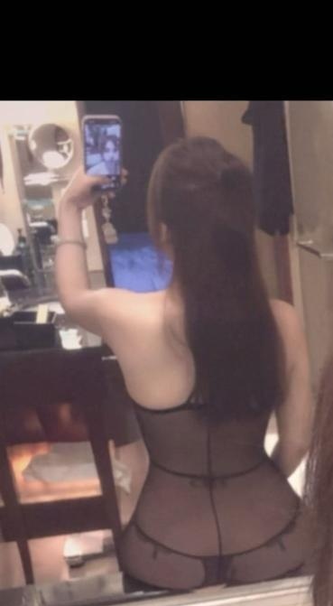 南门性感大奶小妹儿