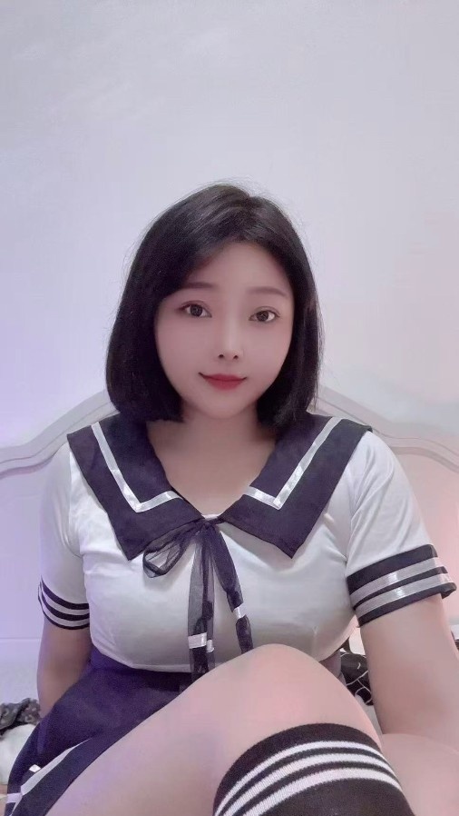 温柔漂亮的大姐姐