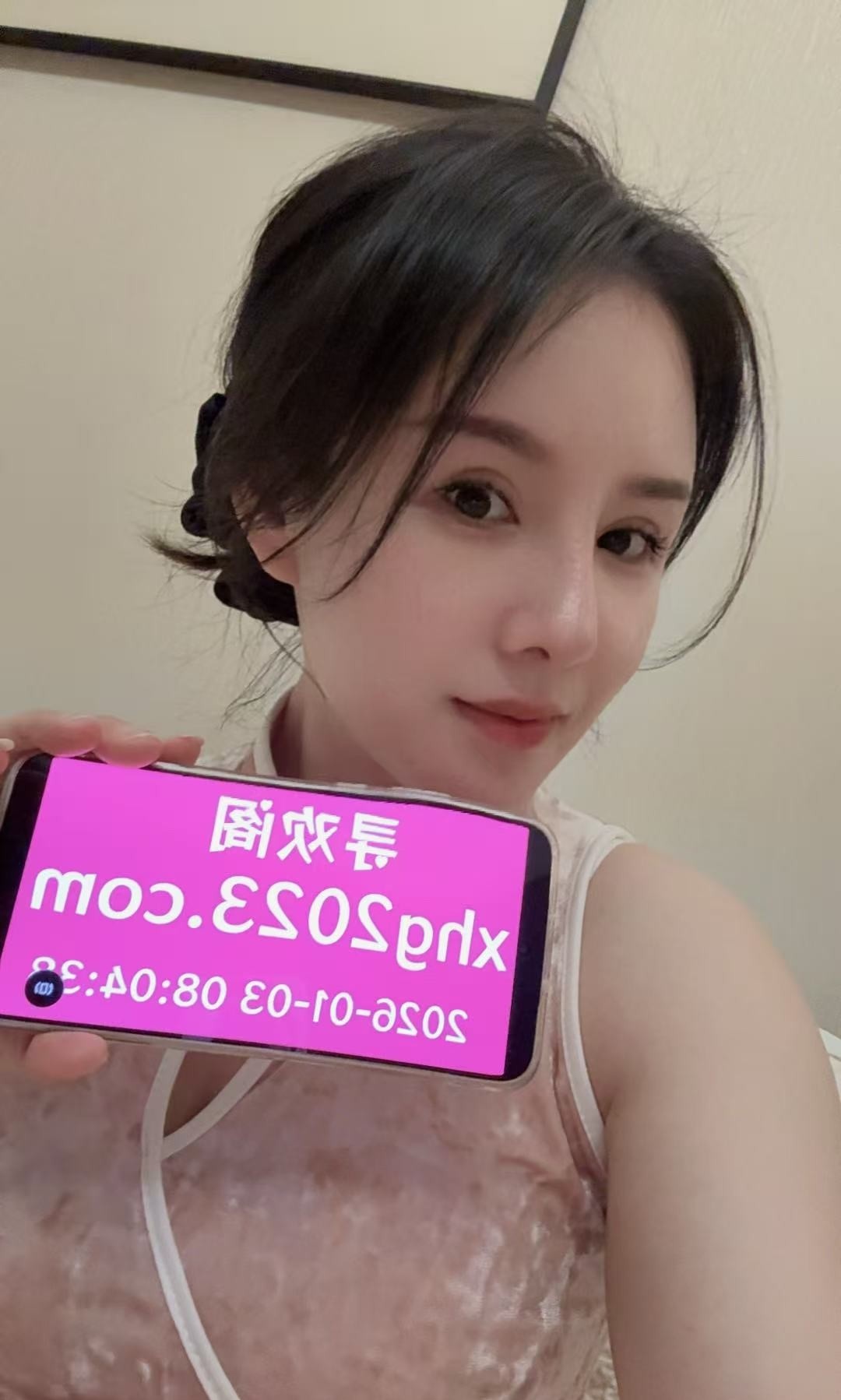 娇躯软糯诱人骚妮妮