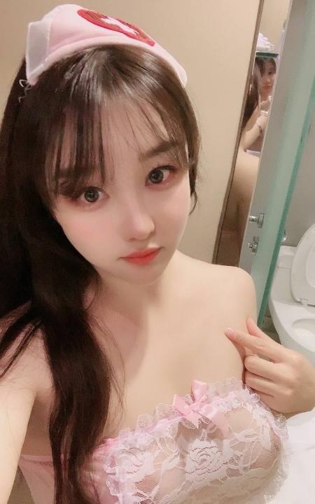 济南三点粉的大咪咪