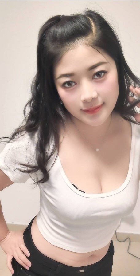 福田大胸莹莹