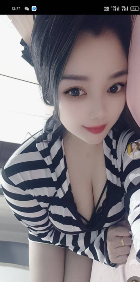性感诱人小姐姐