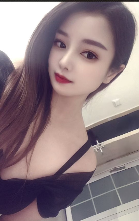 性感诱人小姐姐