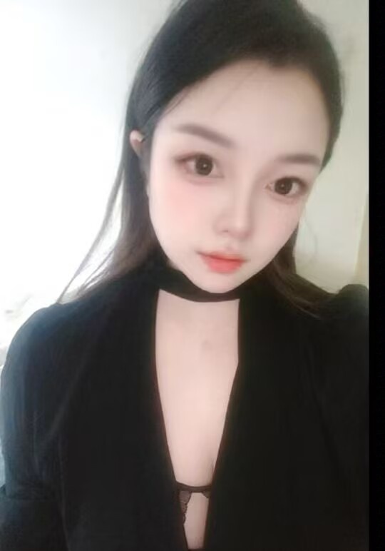 性感诱人小姐姐