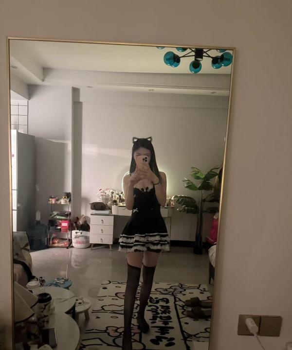 拱墅区可舌吻的小月