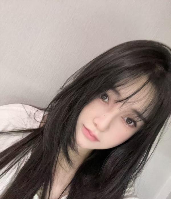 微胖兼职天花板月亮