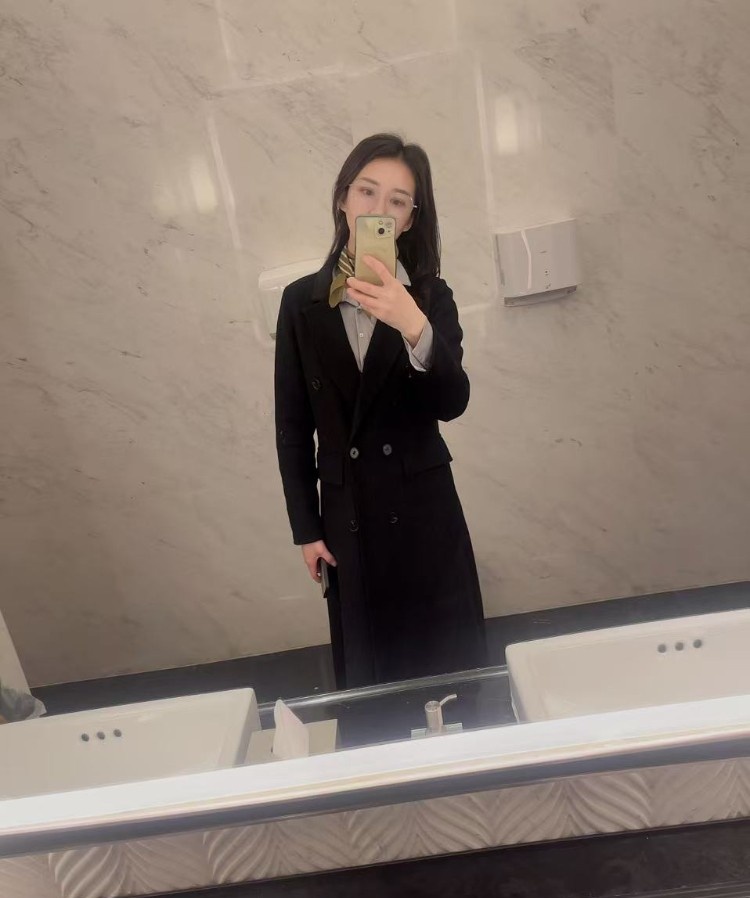 太白南路地铁口御姐