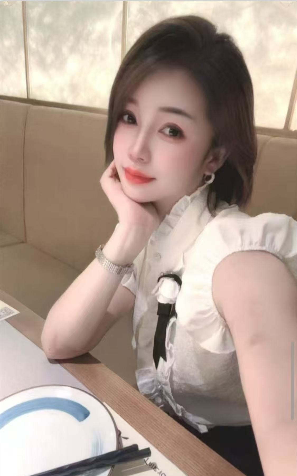 龙华服务系可菲