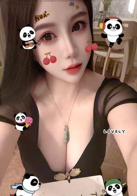 龙首大奶少妇