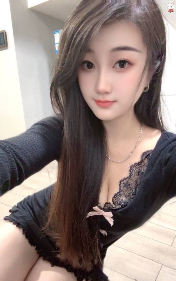 坂田小蛮腰雯雯