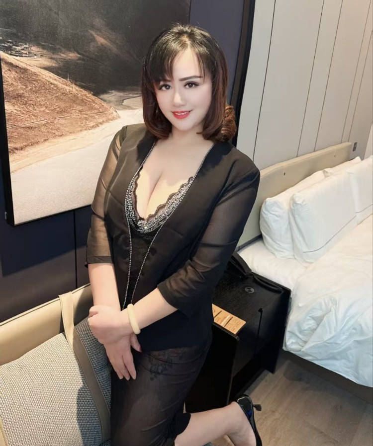 普陀少妇肉臀私处紧致感十足