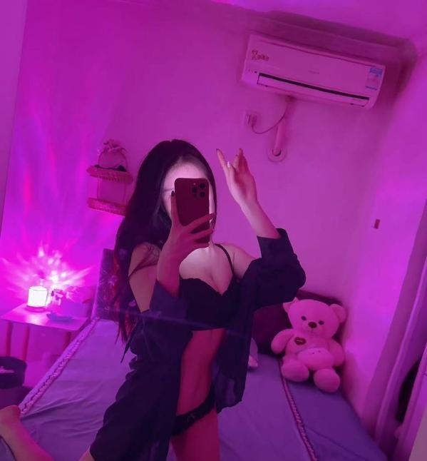 龙岗苗条身姿洋洋