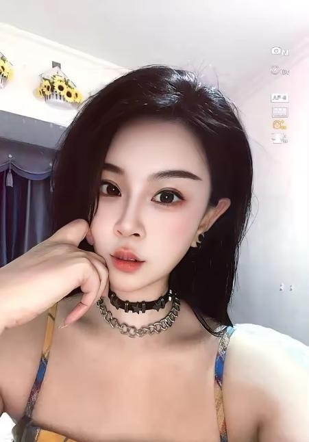性感少妇泡泡