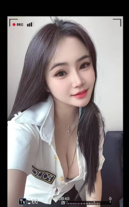 丰乳肥臀可乐老师