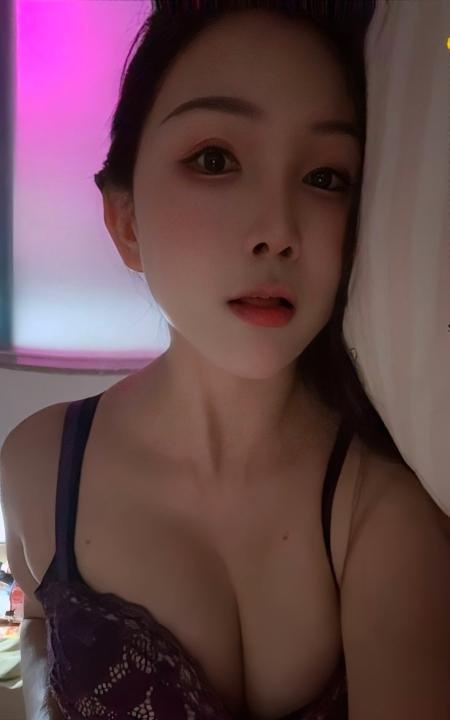 白云区大胸骚货微微