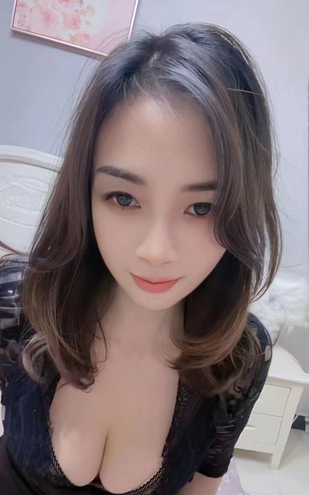 气质黑丝少妇