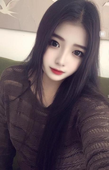 大胸肥臀妹子
