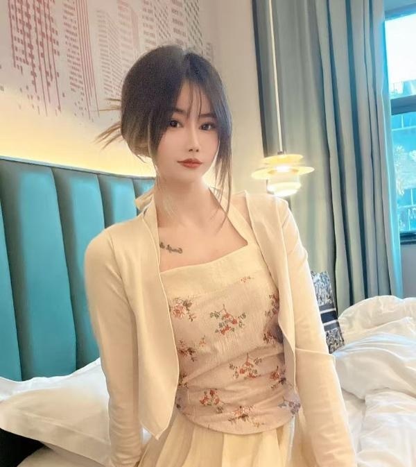 性感女友泡芙
