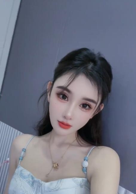 颜值美女苏老师