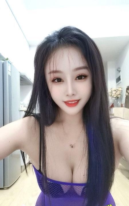 临平妩媚骚少妇