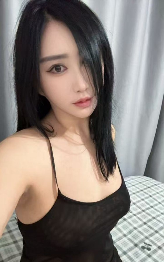 上城轻熟小婉