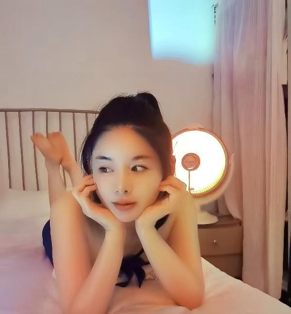 蜀山服务系小乔
